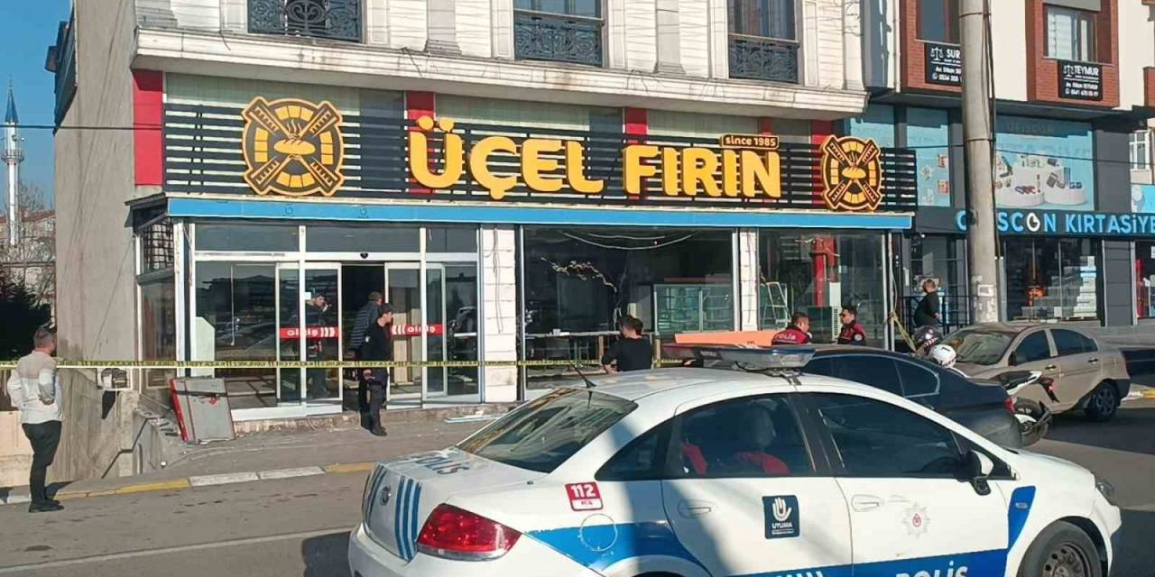 Ustası İle Kavga Eden Çırak İle Arkadaşları Tabancayla Ateşederek Ustasını Yaraladı