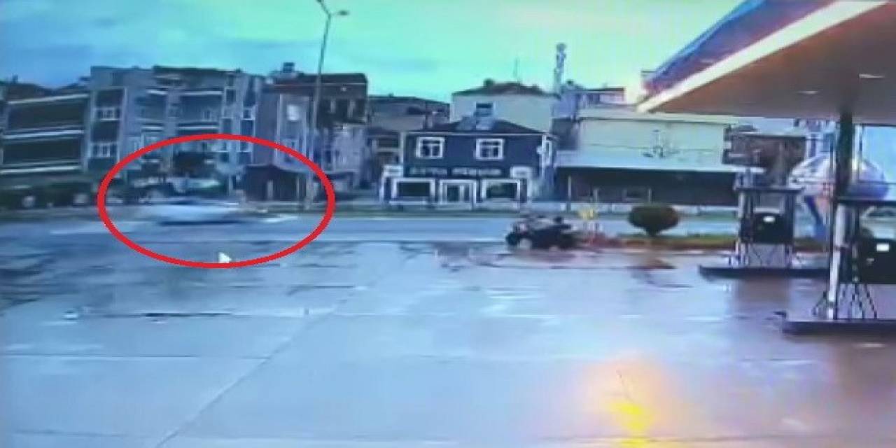 Bisikletlinin Öldüğü Kaza Kamerada