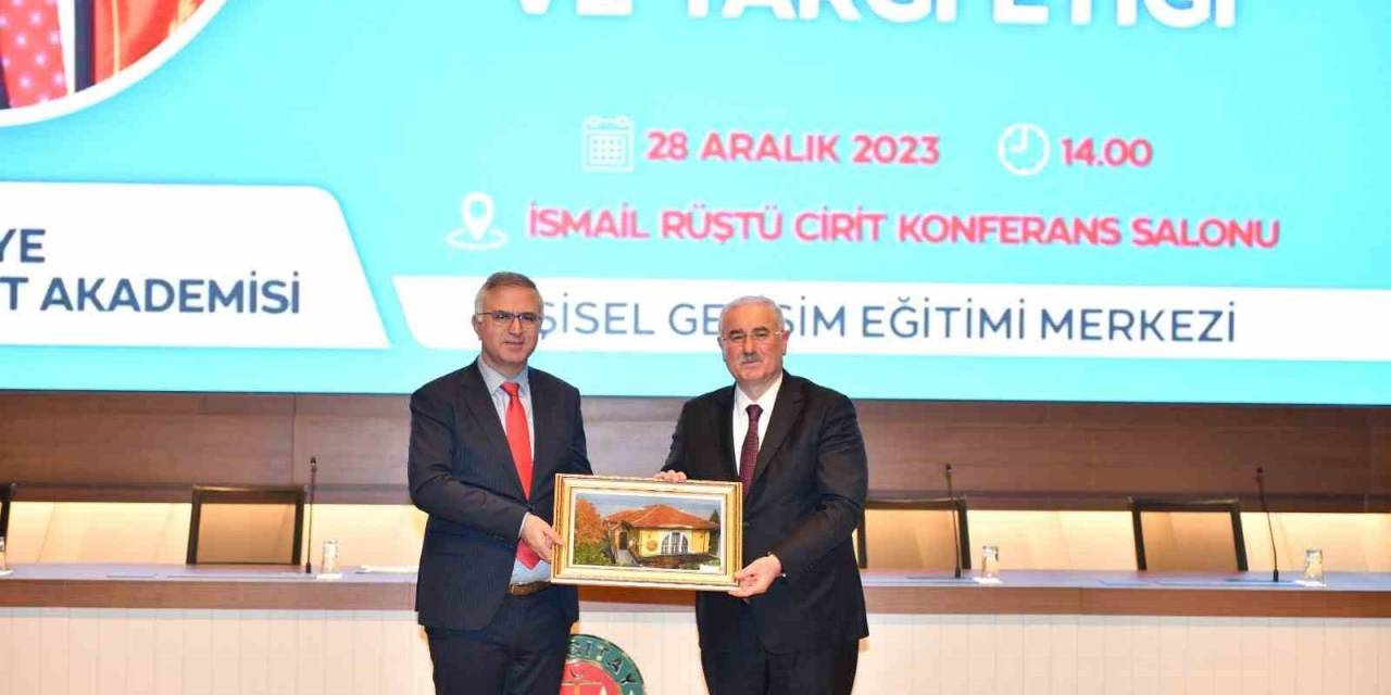 Yargıtay Başkanı Akarca “Akademi Söyleşileri” Programına Katıldı