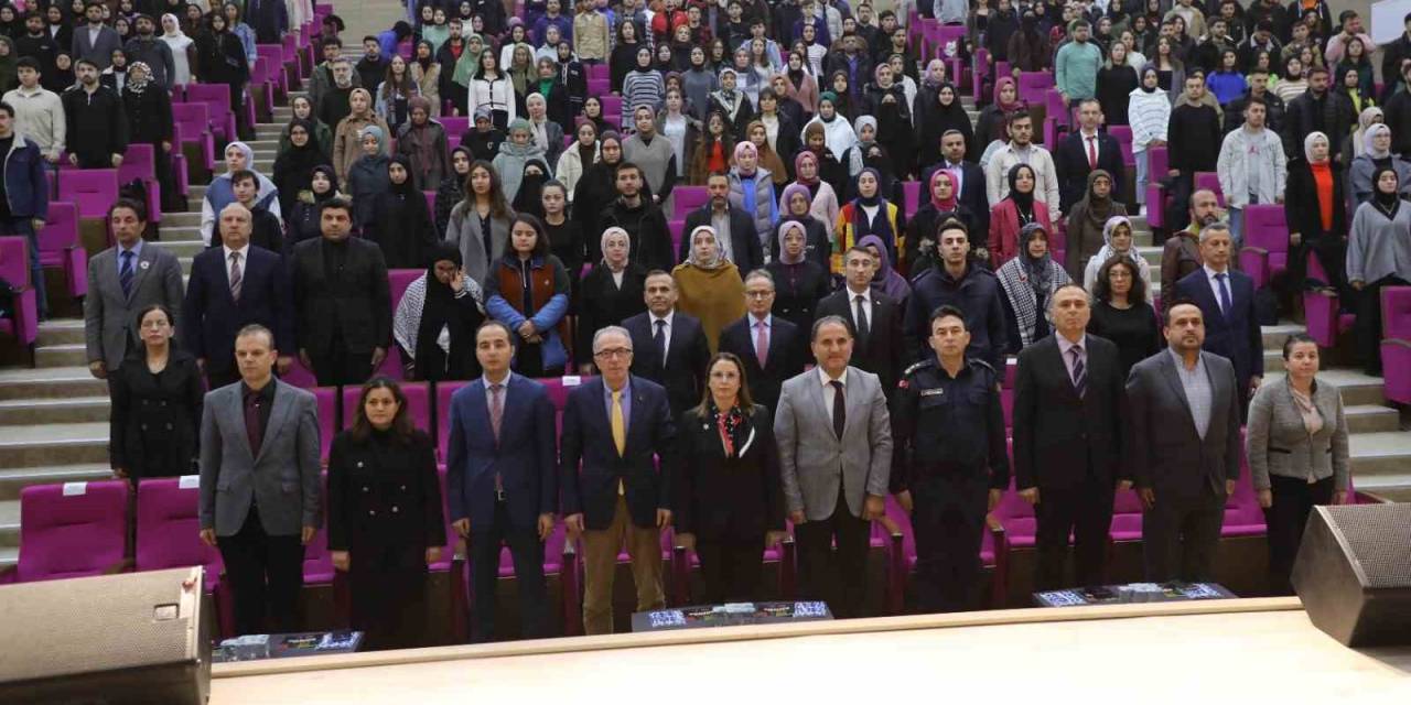 Barü’de “Türkiye’nin Orta Doğu Siyaseti Ve İsrail Sorunu” Anlatıldı