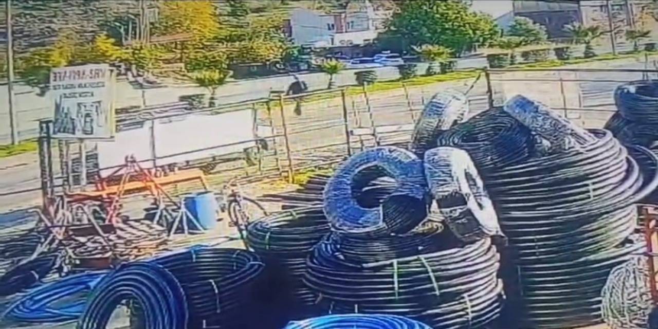 Otomobilin Yayaya Çarpma Anı Anbean Görüntülendi