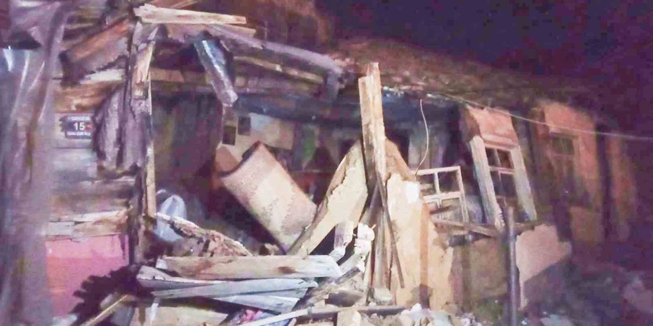 Edirne’de Kerpiç Ev Çöktü, Yaşlı Kadın Son Anda Kurtuldu