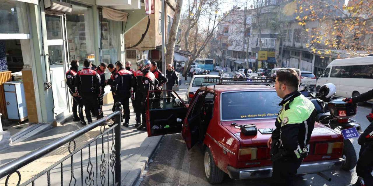 Kahramanmaraş’ta ‘Dur’ İhtarına Uymayan Sürücüye Ceza