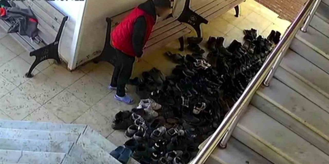 Terlikle Gelip Ayakkabı Çalan Şahıs Yakalandı