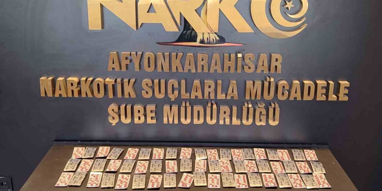 Eve Yapılan Uyuşturucu Baskınında 1257 Adet Uyuşturucu Hap Da Ele Geçirildi