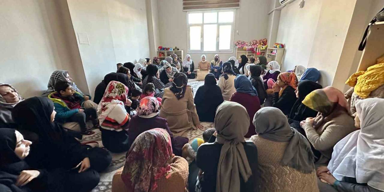 Silopi’de Kadınlar Pençe-kilit Şehitleri İçin Mevlit Okuttu