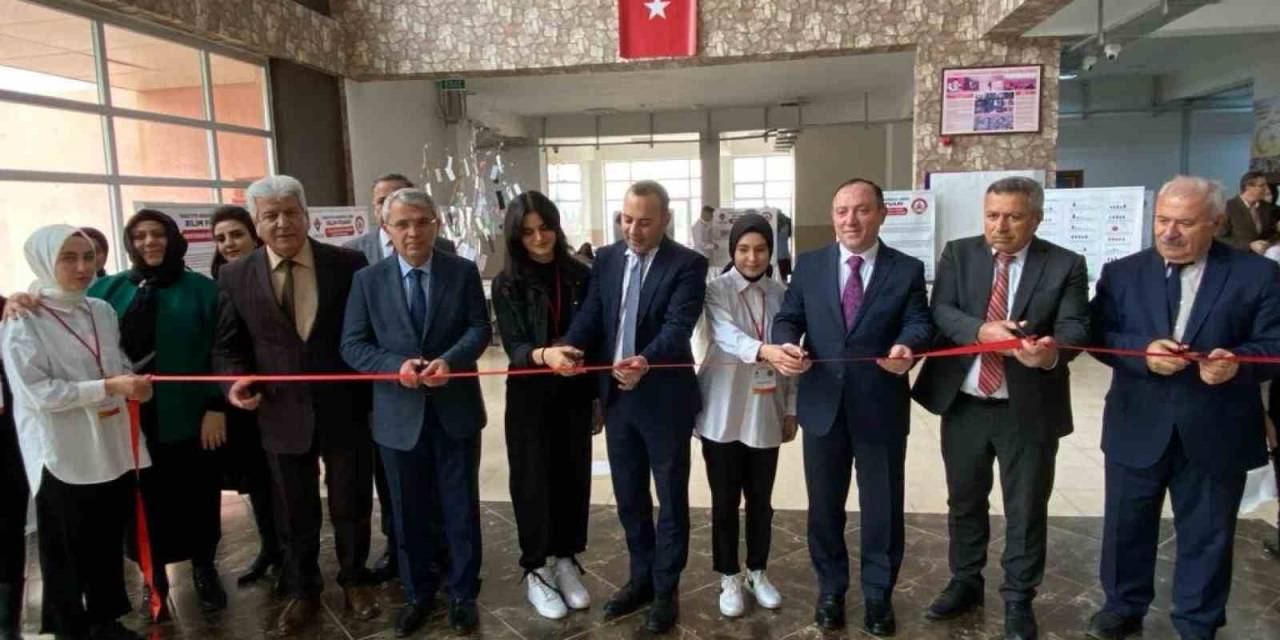 Yakutiye Anadolu Lisesi’nden Bilim Fuarı