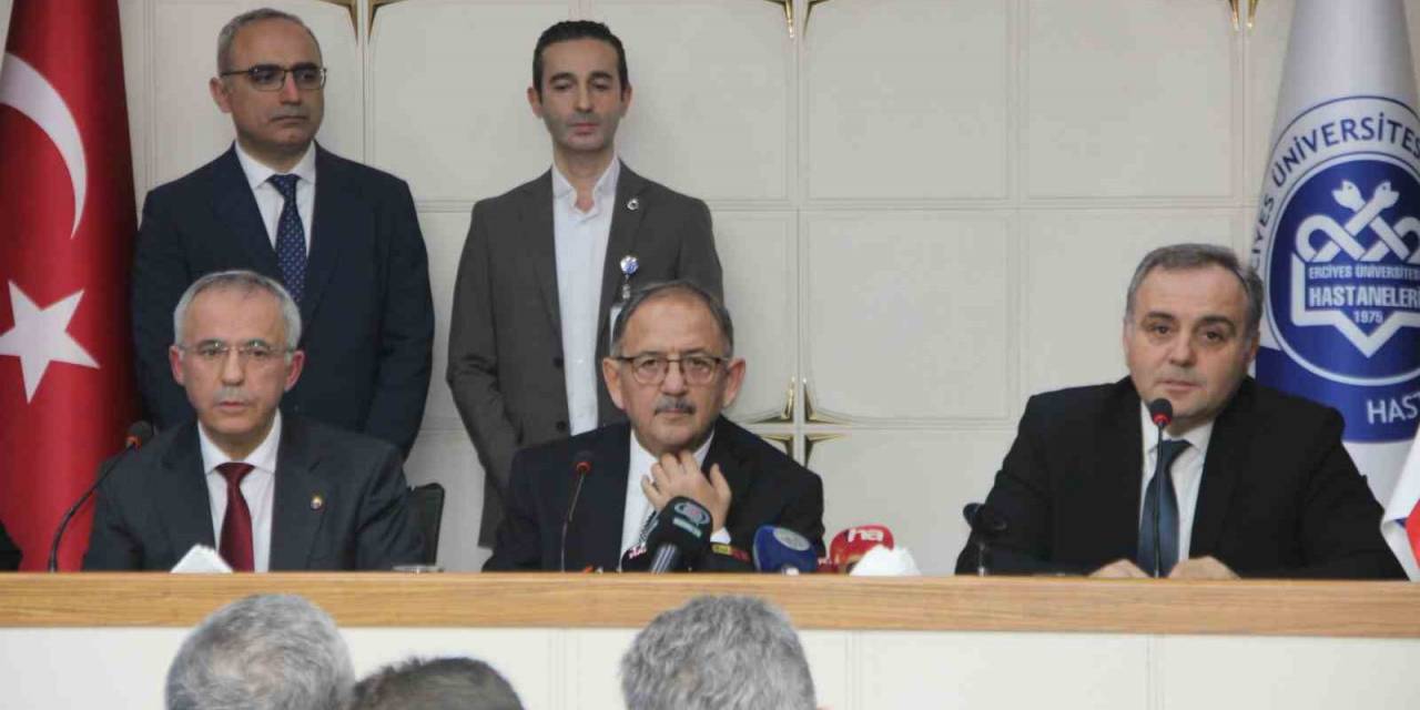 Turkuaz Seramik Erü’ye Sağlık Cihazı Bağışlandı