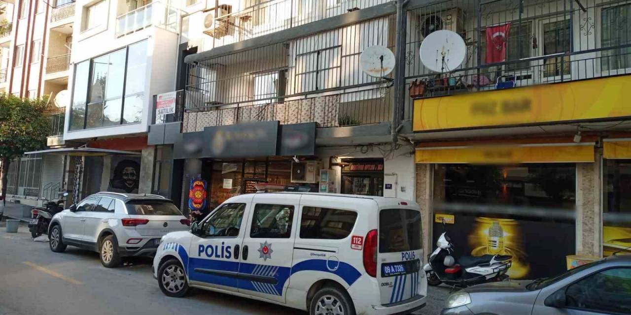 Yaşlı Adam Evde Ölü Bulundu