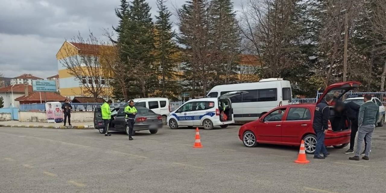 Polisi Ekipleri Yılbaşı Öncesinde Denetimlerini Artırdı