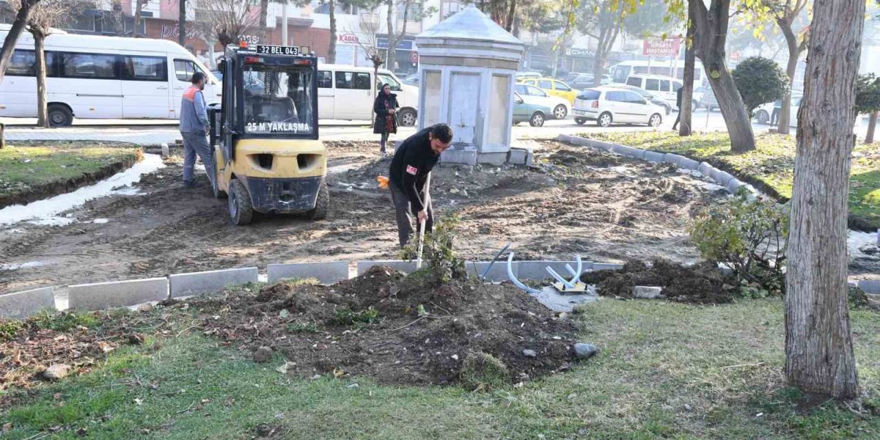 Soner Toros Basın Parkı Yenileniyor