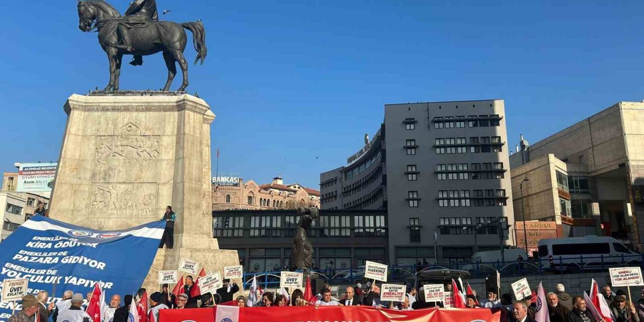 Emekli Memur-sen Başkanı Küçükkösen: “Türkiye Vatandaşlarına, Çalışanlarına, Emeklilerine Hakkını Tam Anlamıyla Verecek Kadar Güçlü Bir Ülkedir”