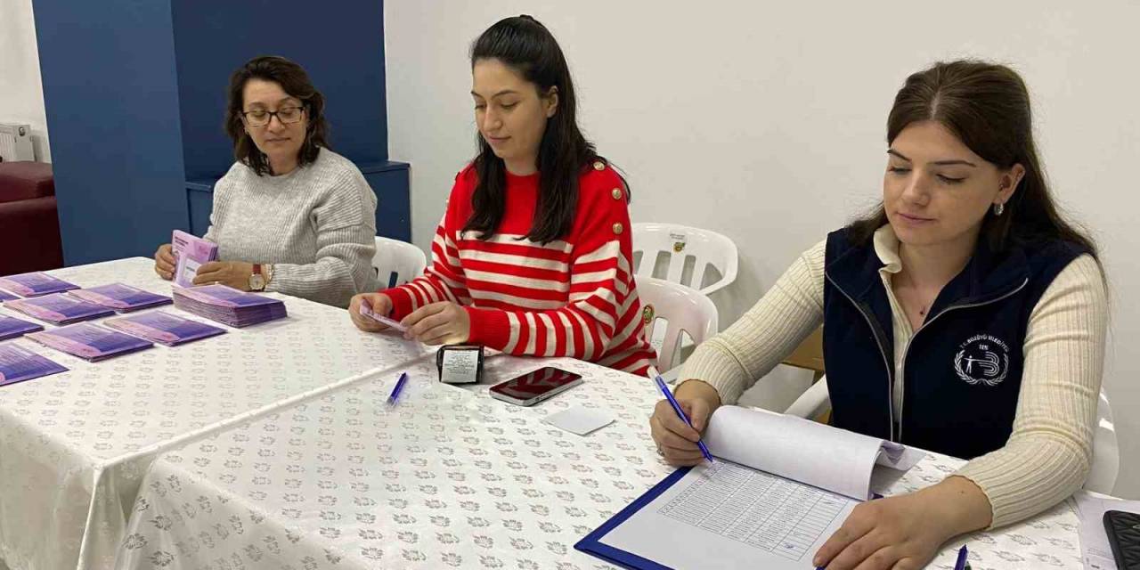 Bozüyük Belediyesi Kış Desteği Sosyal Yardım Projesinden İlk Etapı Başladı