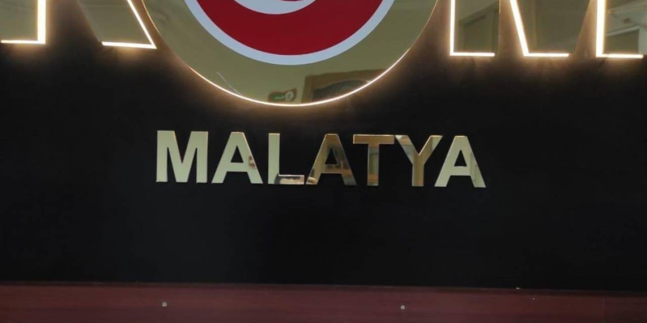 Malatya’da 21 Adet Kaçak Cep Telefonu Ele Geçirildi
