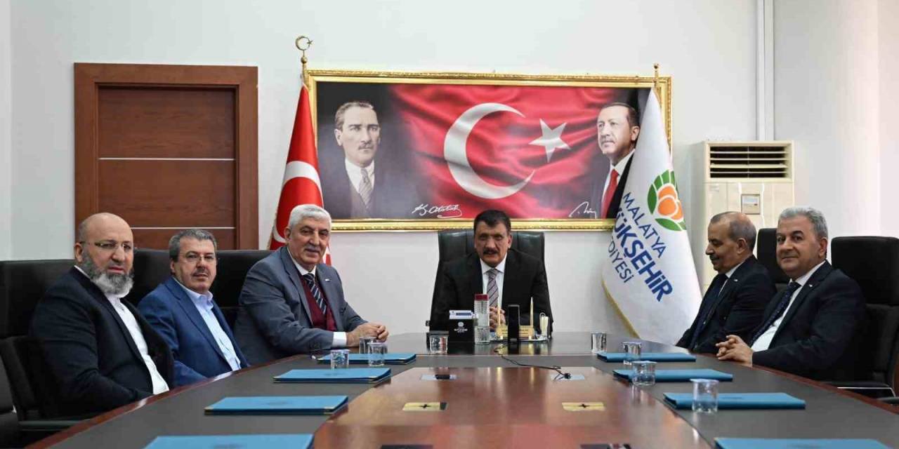 Gürkan: ”kızılay’ımızla Çok Yakın Bir Koordinasyon İçerindeyiz”