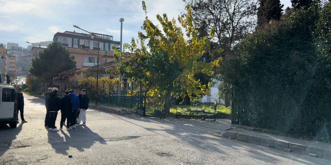Kurs Çıkışı Kavga: 3 Yaralı