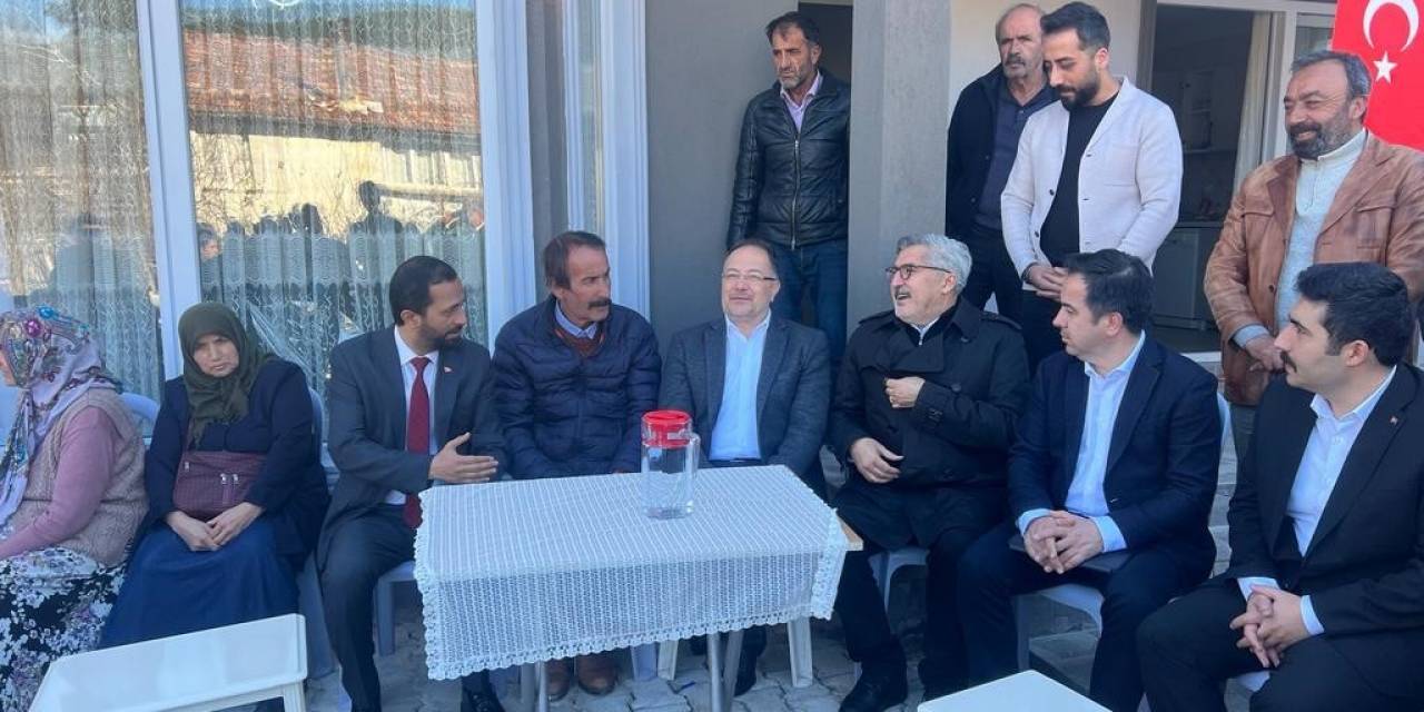 Yerinde Dönüşüm Projesiyle İnşa Edilen İlk Konut Depremzede Aileye Teslime Edildi