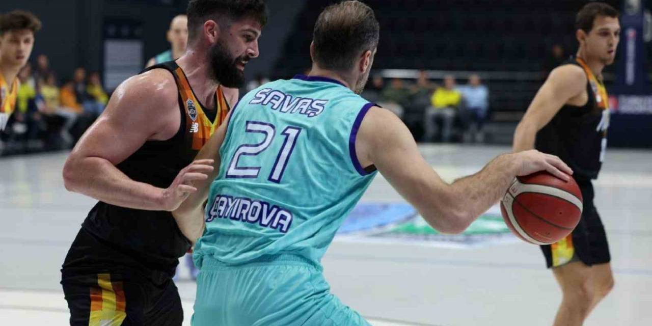 Çayırova Belediyesi, Ligin İlk Yarısını Galibiyetle Kapattı