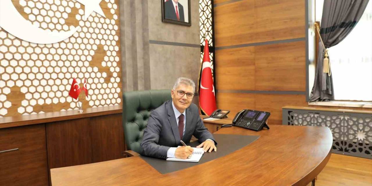 Niğde Valisi Cahit Çelik’ten Yeni Yıl Mesajı