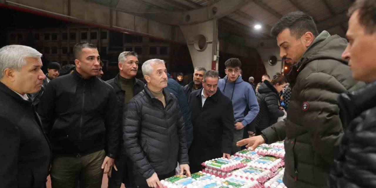 Tahmazoğlu’ndan Fahiş Fiyatla Satış Yapan Pazarcıya Sert Tepki