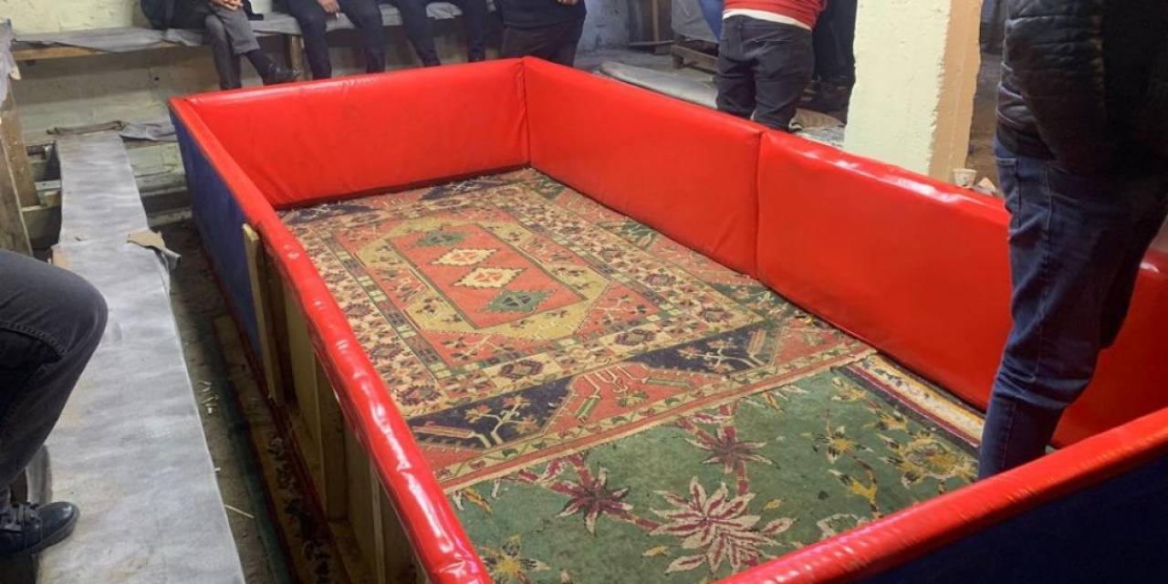 Hayvanları Koruma Derneği Lokalinde Horoz Dövüştüren 36 Kişiye Toplam 145 Bin 980 Tl Ceza