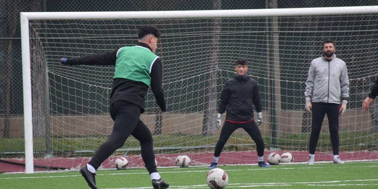 Anadolu Üniversitesi Yılın Son İdmanını Yaptı