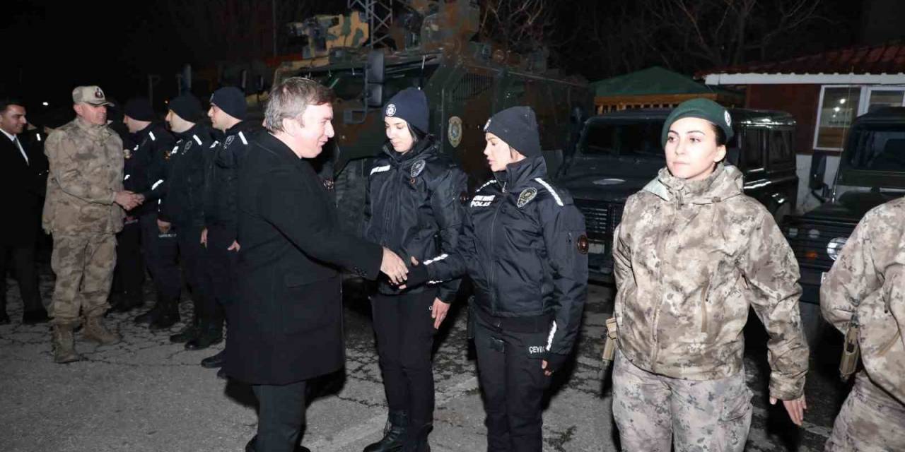 Görevi Başındaki Güvenlik Güçlerine Yeni Yıl Ziyareti