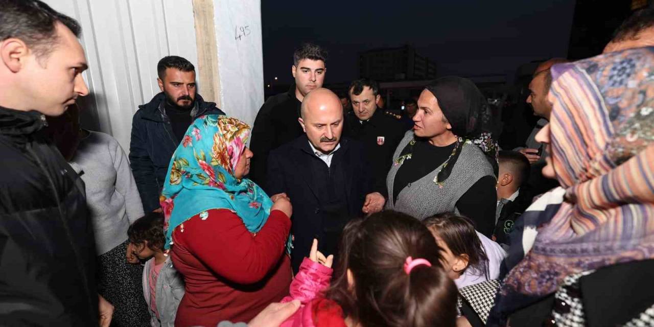 Vali Varol Yeni Yıl Akşamı Depremzedelerle Bir Araya Geldi