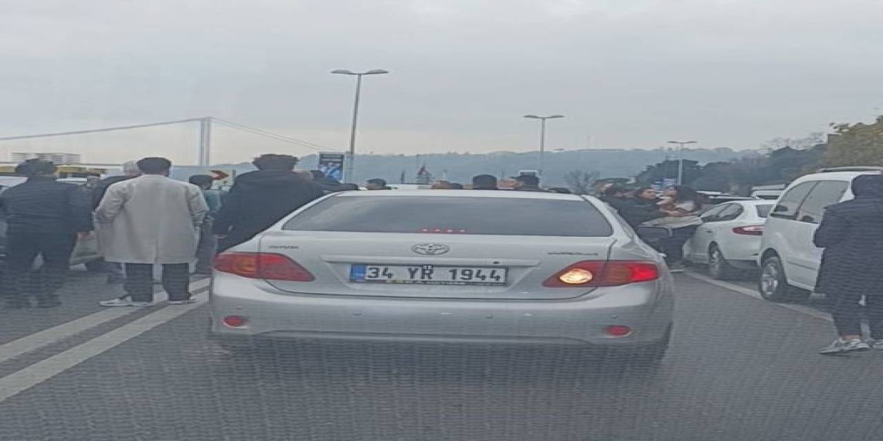 Sarıyer’de Kadınların Park Yeri Kavgası Kamerada