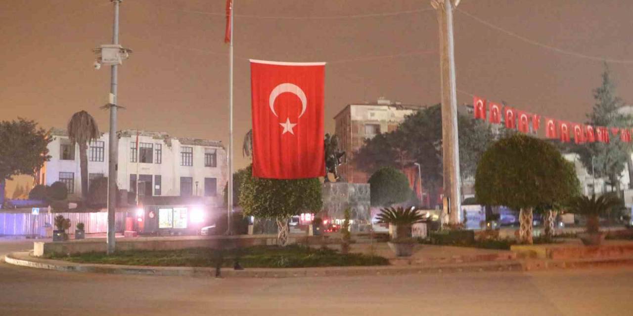 Hatay Yeni Yıla Sessizlik İçerisinde Girdi