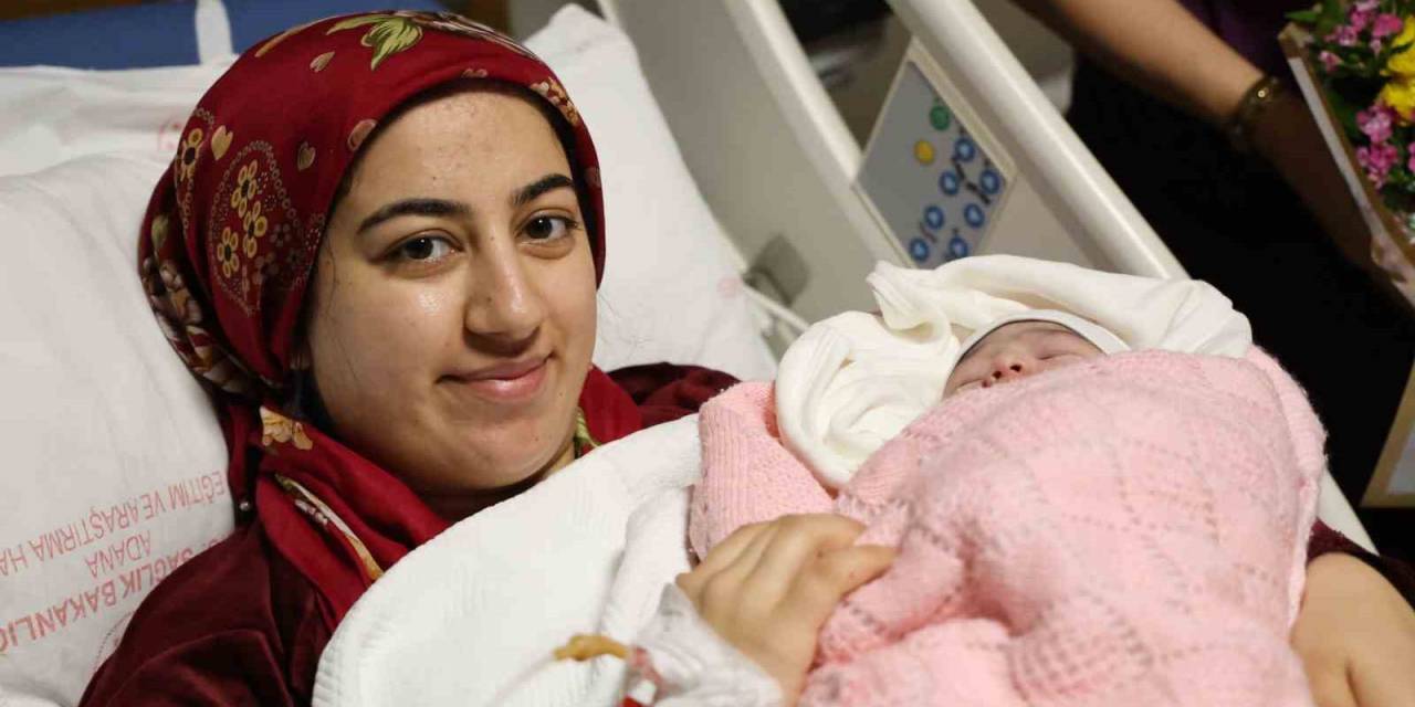 Adana’da 2024 Yılının İlk Bebeği ‘Masal’ Oldu