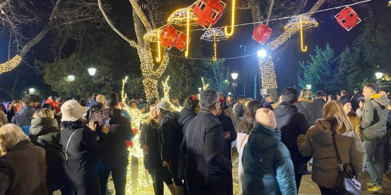 Ankara 2024’ü Meşaleler Ve Konfetiler İle Karşıladı