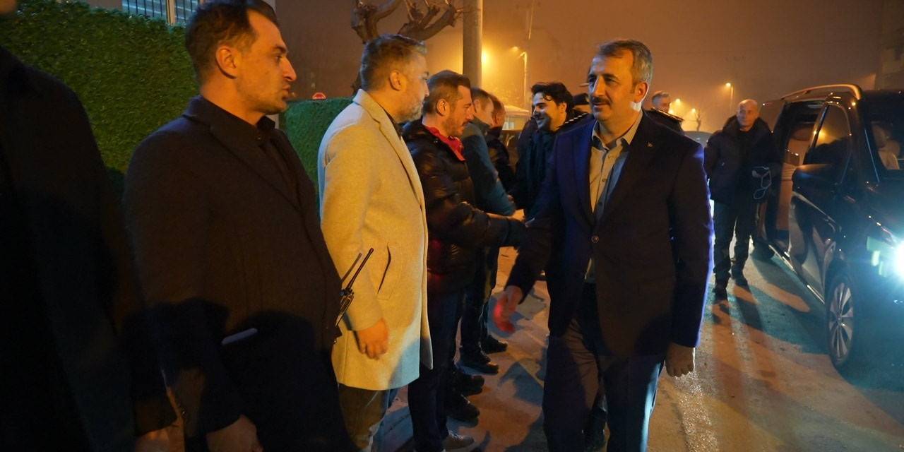 Edirne Valisi Sezer, Yeni Yılı Görevi Başındaki Personellerle Girdi