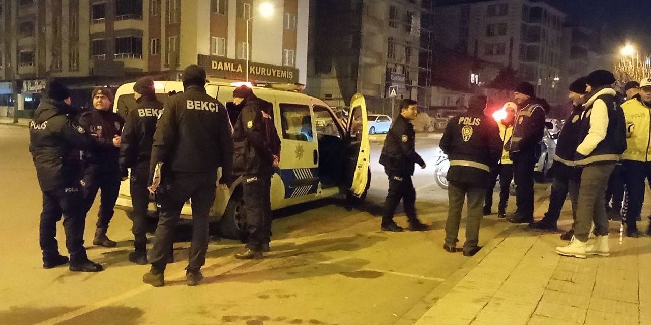 Kontrol Noktasından Kaçan Şahsın Üzerinden Satır Çıktı