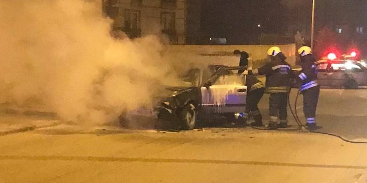 Seyir Halindeki Otomobilde Yangın