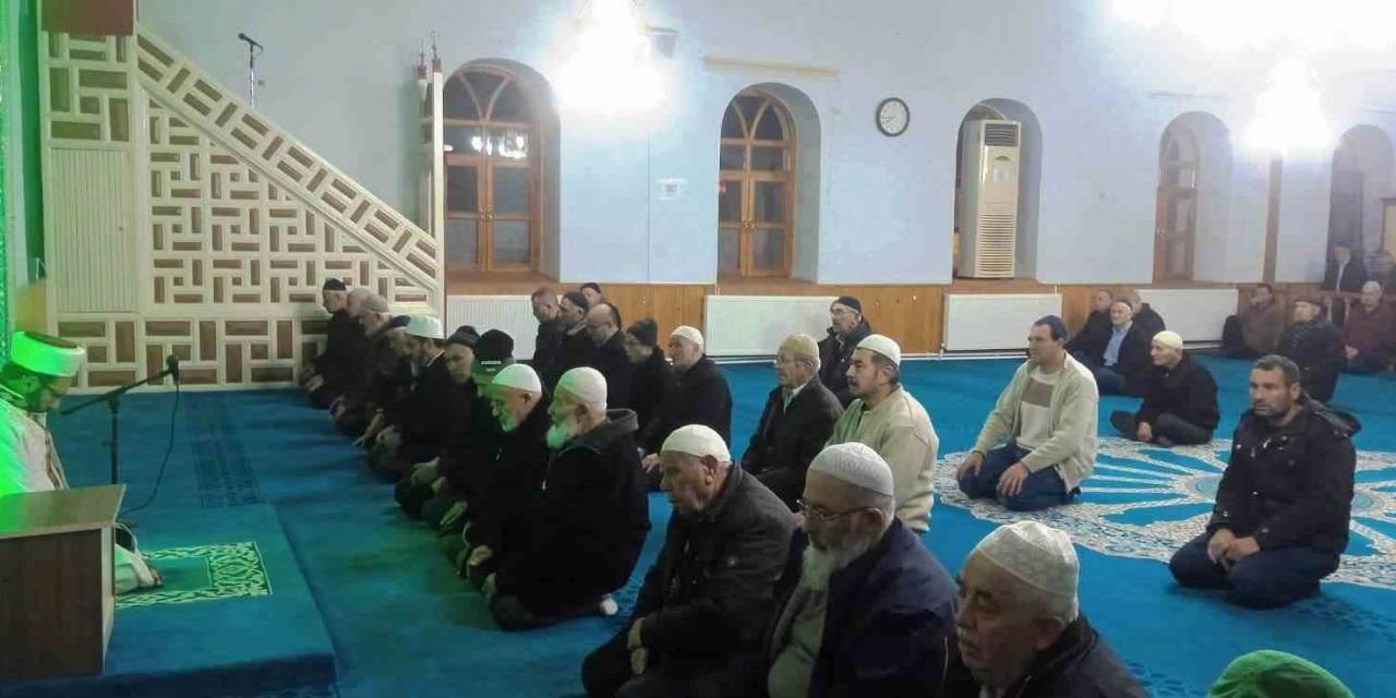 Hisarcık’ta Ailecek Sabah Namazı Buluşması