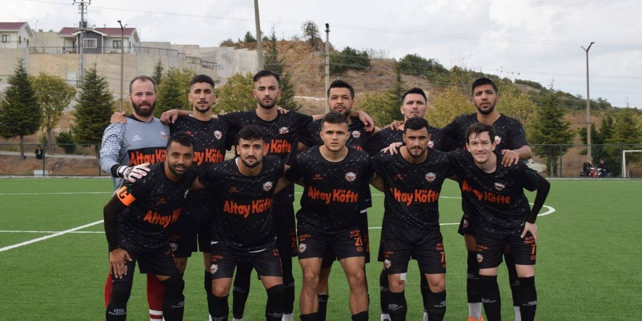 Manisa Sal’da Liderler Namağlup Yoluna Devam Ediyor