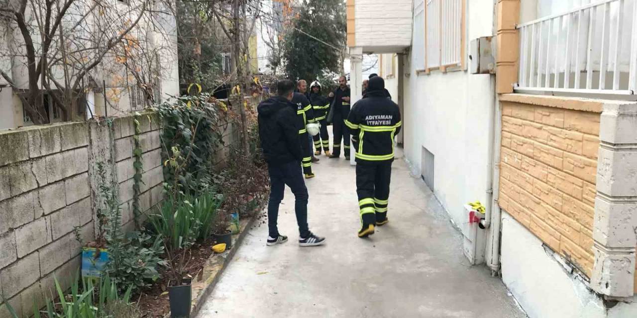Evde Çıkan Yangın Korkuttu