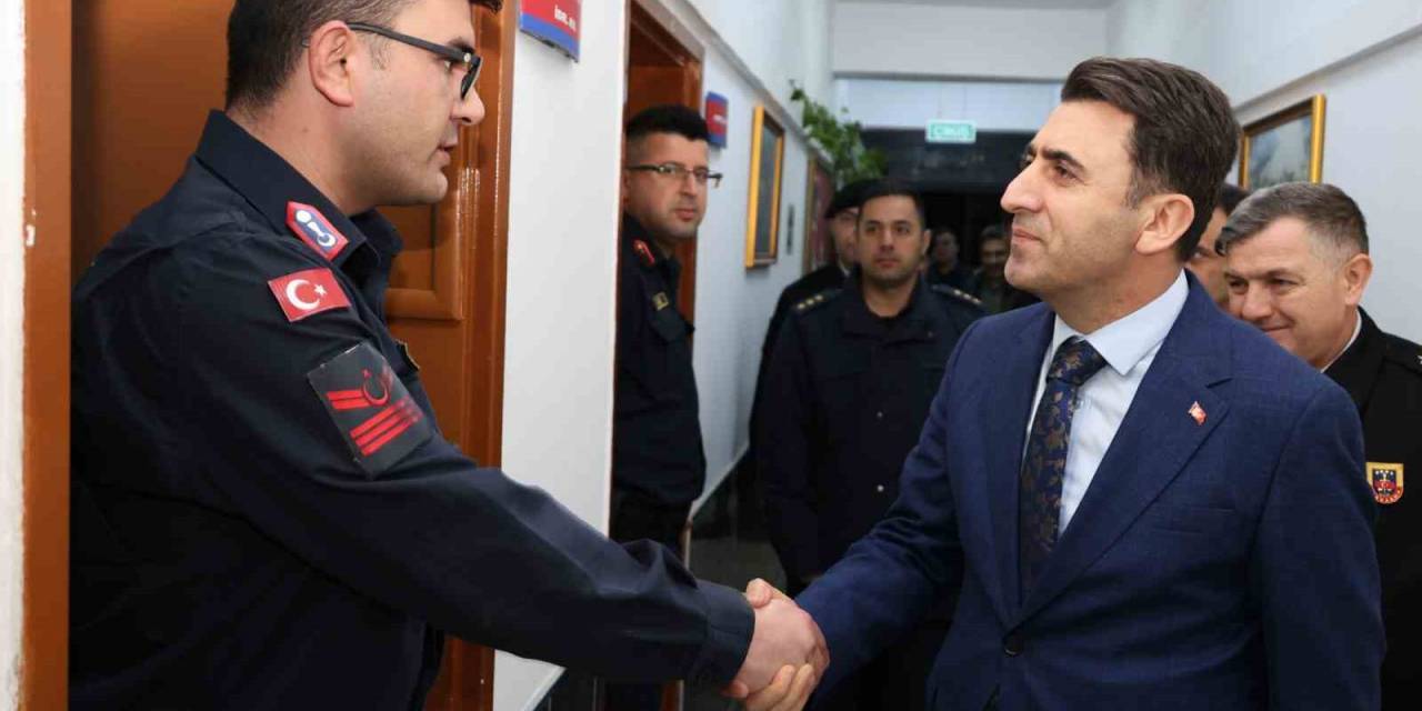 Bilecik’te Kurum Çalışanlarının Çektiği ‘Mutlu Yıllar Türkiye’ Videosu Beğeni Topladı