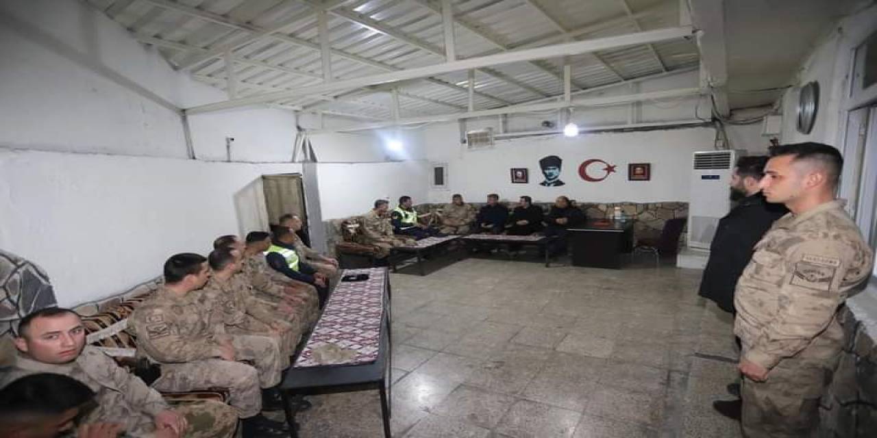 Kaymakam Mert Kumcu Yeni Yıla Mehmetçik’le Girdi