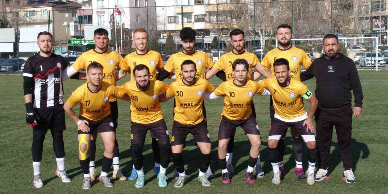 Kayseri 1. Amatör Küme: Sindelhöyükspor: 1 - E.m. Döğerspor: 3