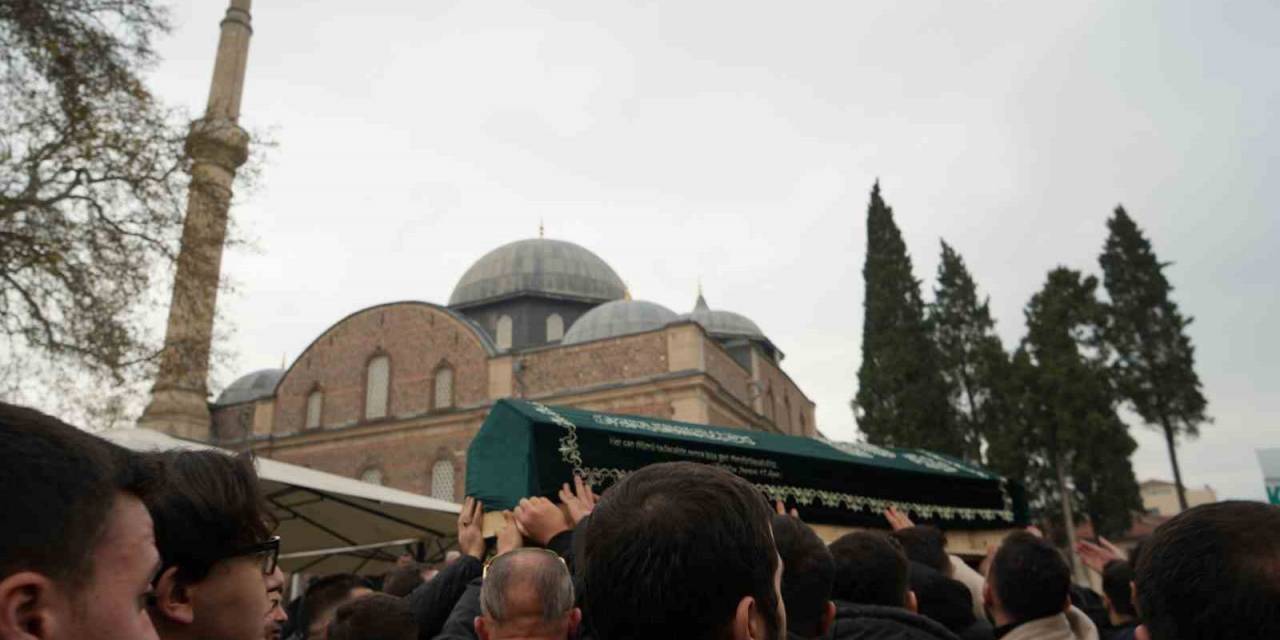 Ak Parti Balıkesir İl Gençlik Kolları Başkanı Son Yolculuğuna Uğurlandı