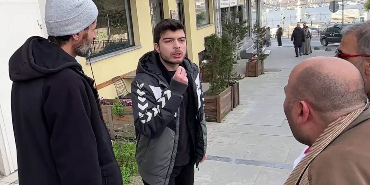 Filistin’e Destek Yürüyüşünden Dönen Vatandaşa Yumruklu Saldırı