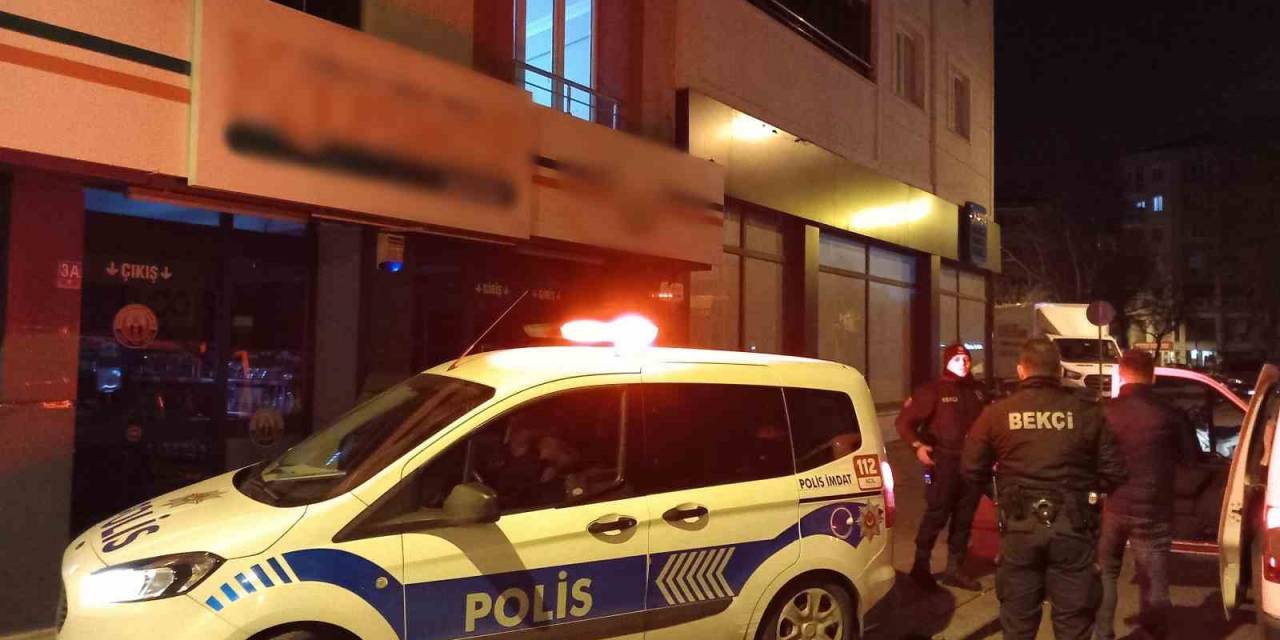 Cama Çıkıp Ateş Açarken Bekçilere Yakalandı