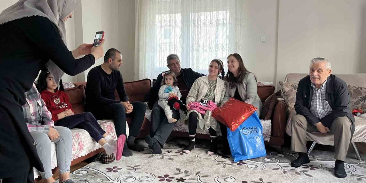 Başkan Çalkaya Geleneği Sürdürdü, 2024’ü Balçovalılarla Karşıladı