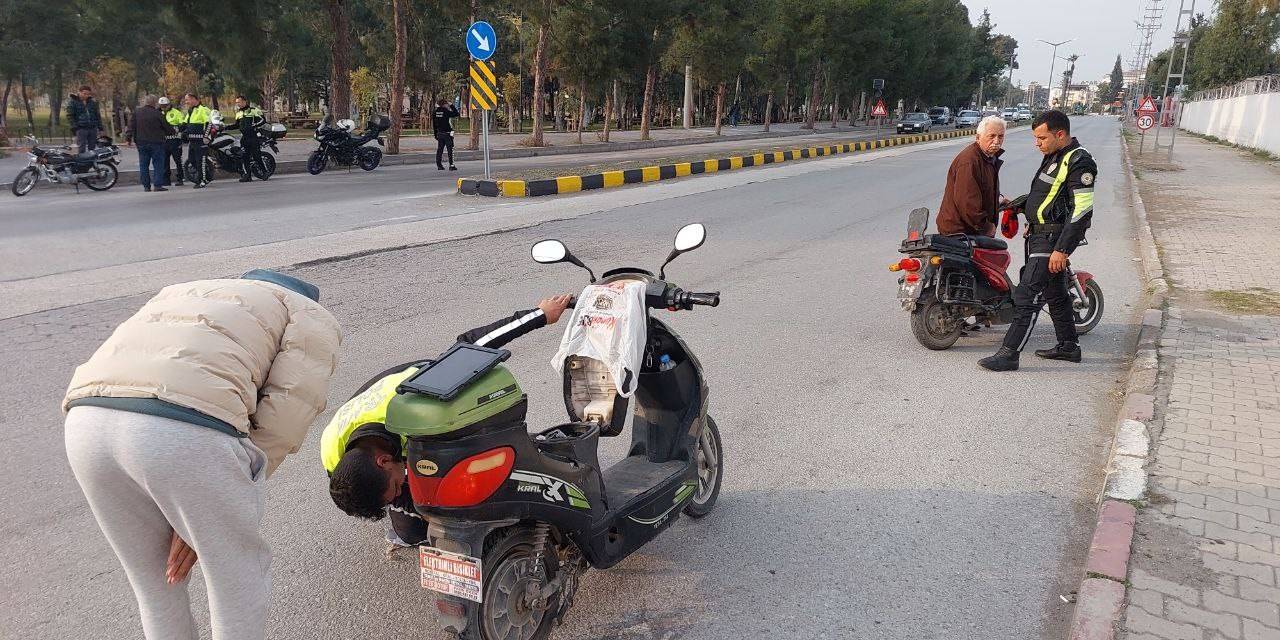 Tescilsiz 10 Motosiklet Ve 1 Araç Trafikten Men Edildi