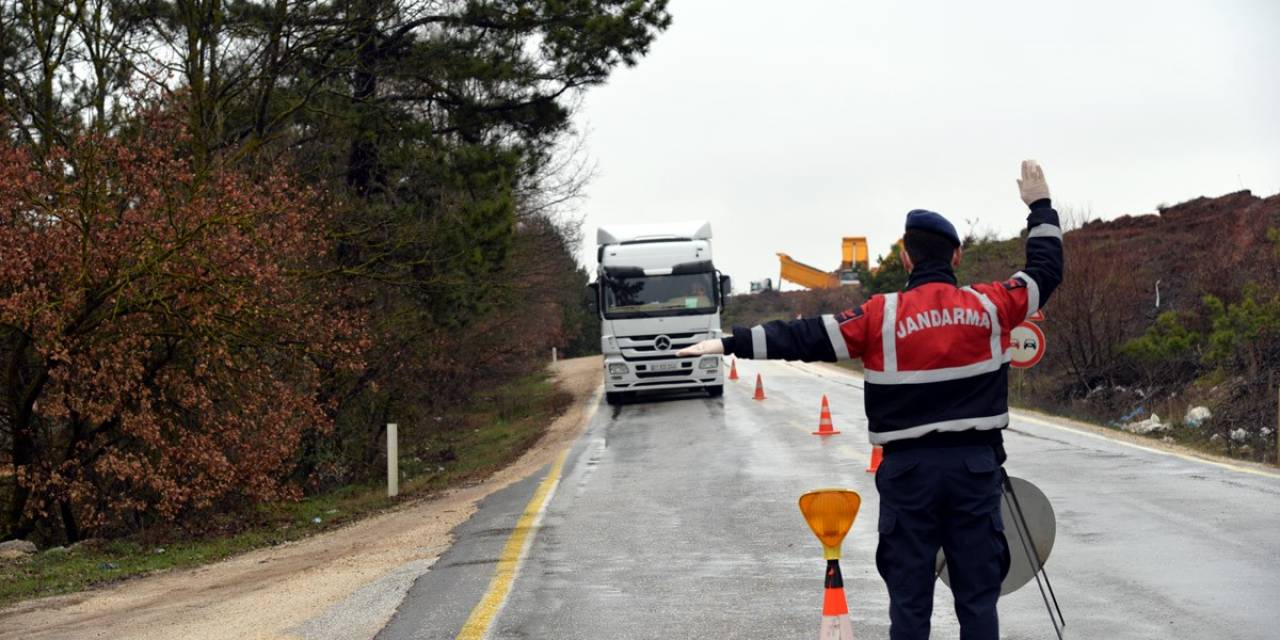 Bilecik’te 2023 Yılında 885 Bin Şahıs 897 Bin Araç Sorgulandı