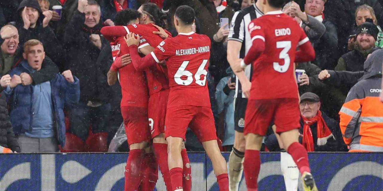 Premier Lig’de Bu Sezon Liderlik 9 Kez El Değiştirdi