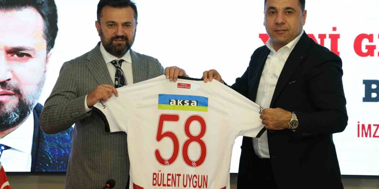 Sivasspor’un Yeni Teknik Direktörü Bülent Uygun İmzayı Attı