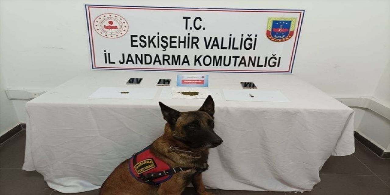 Jandarma Uyuşturucu Operasyonlarında 26 Şüpheli Şahıs Hakkında İşlem Yaptı